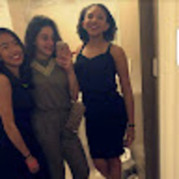 Meet your Posher, Taylor - Picture 1 of 1